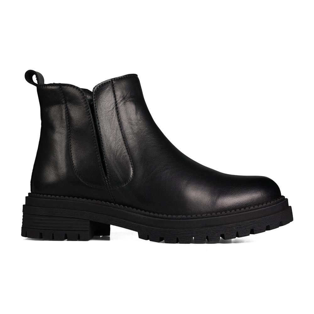 Van Dal Ash Black Leather E Fit Ankle Boots