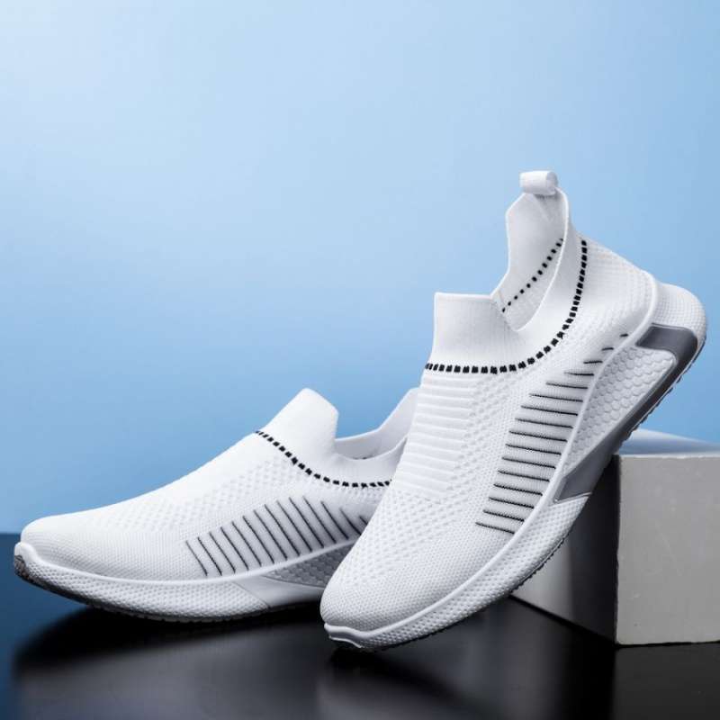 Mens Breathable Mesh Round Toe Trainers