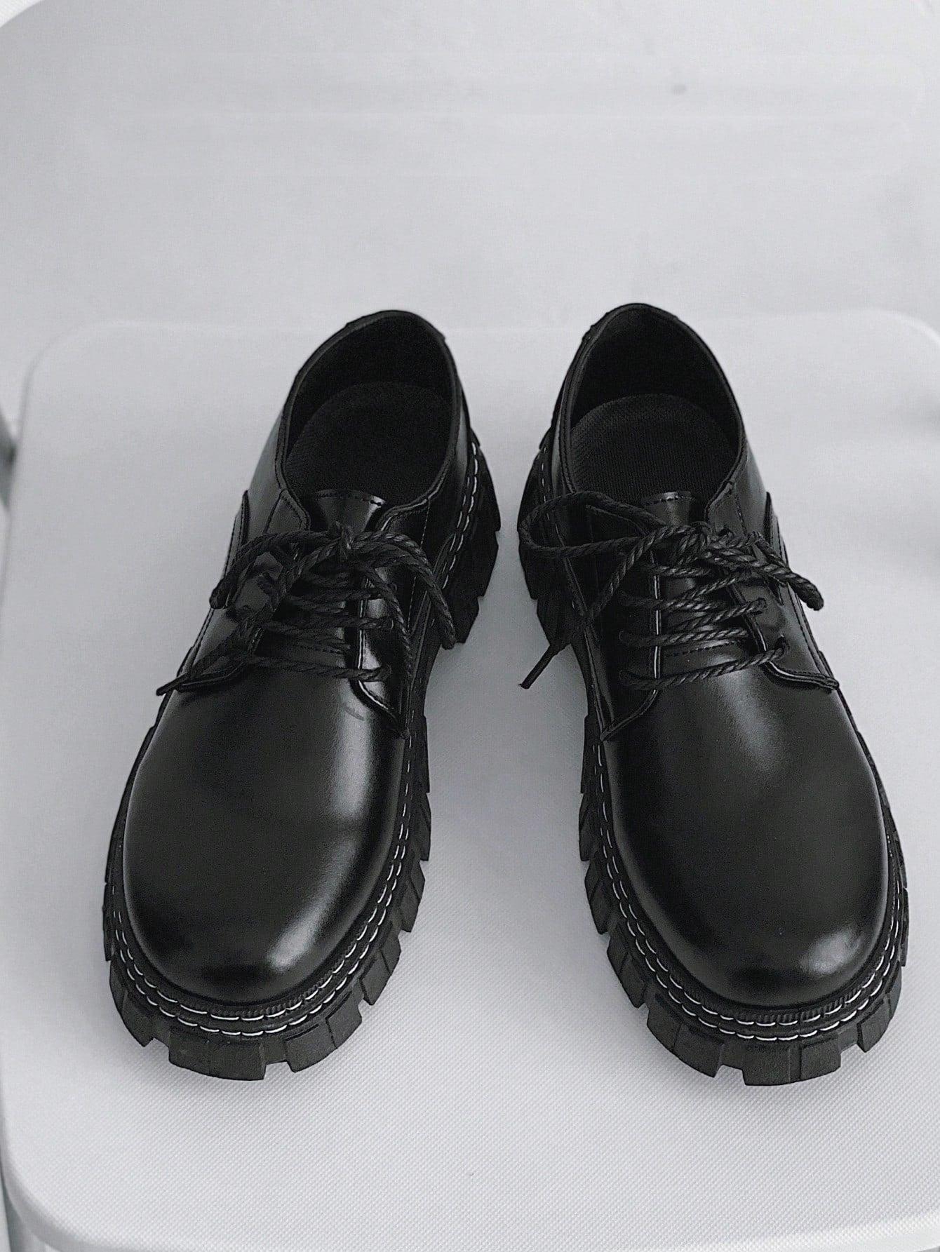 Mens Leather Thick Sole Lace Up Round Toe Dress Shoes