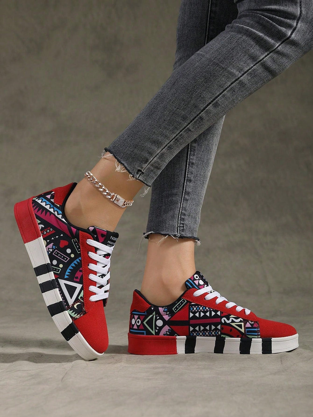 Unisex Leather Breathable Casual Shoes