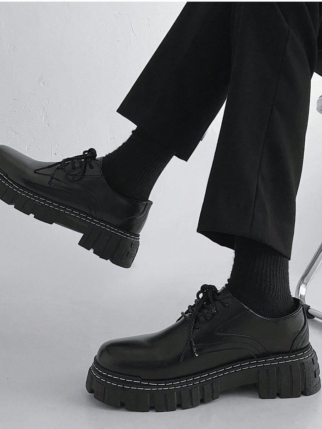 Mens Leather Thick Sole Lace Up Round Toe Dress Shoes