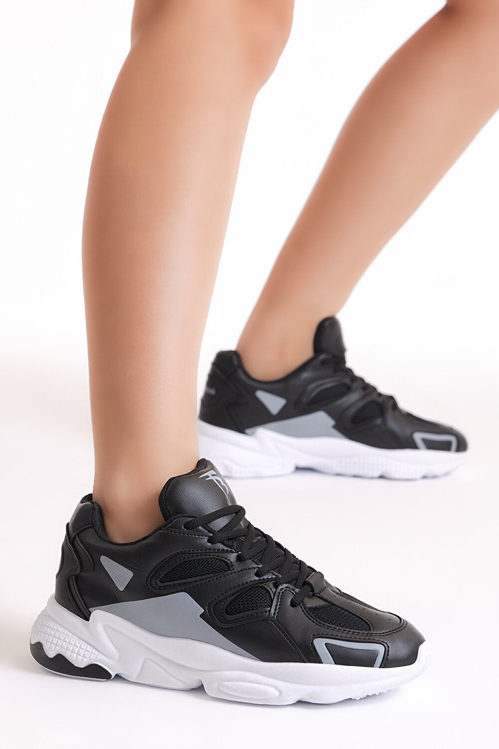 Unisex Leather Block Heel Waterproof Lace Up Trainers