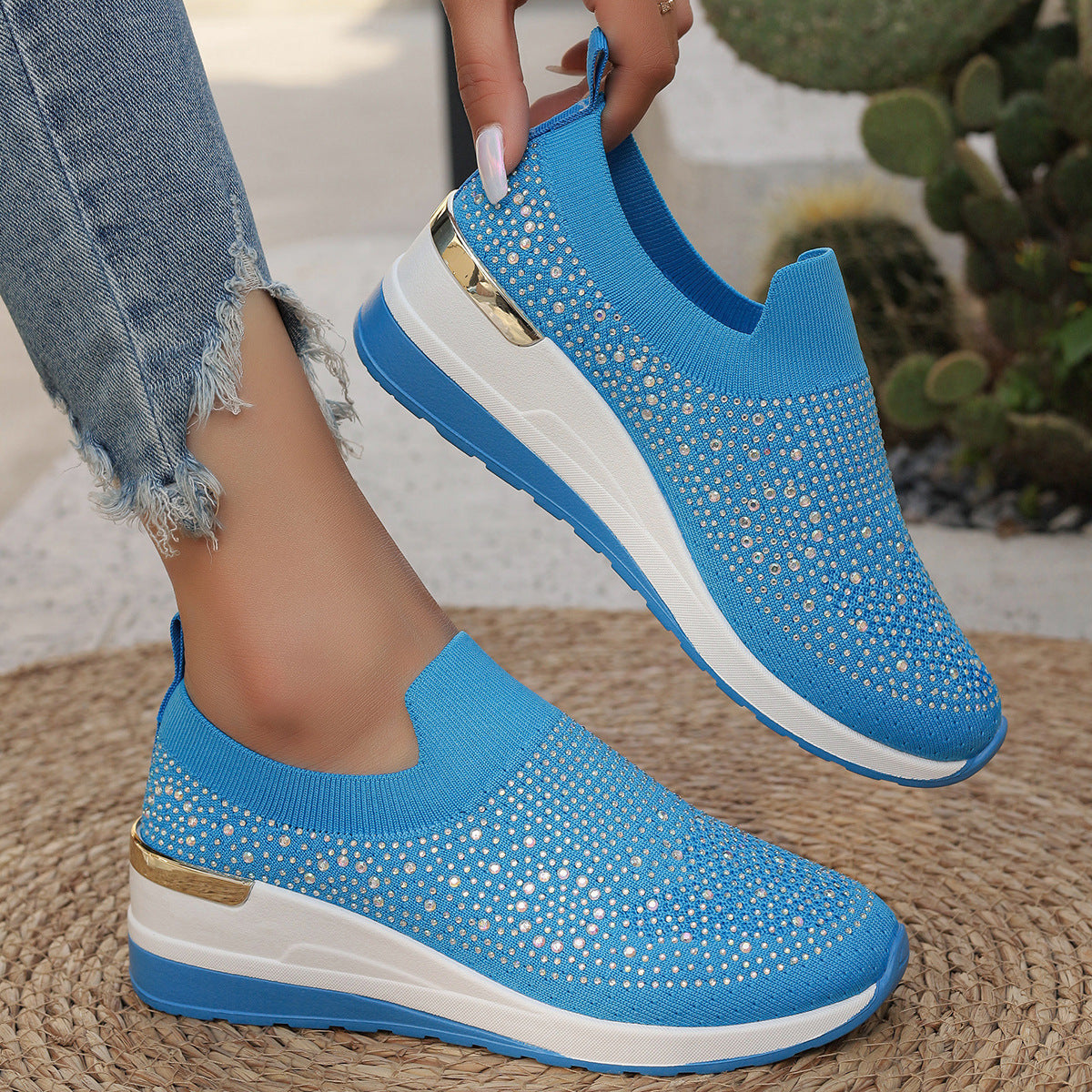 Womens Breathable Low Top Slip On Slippers