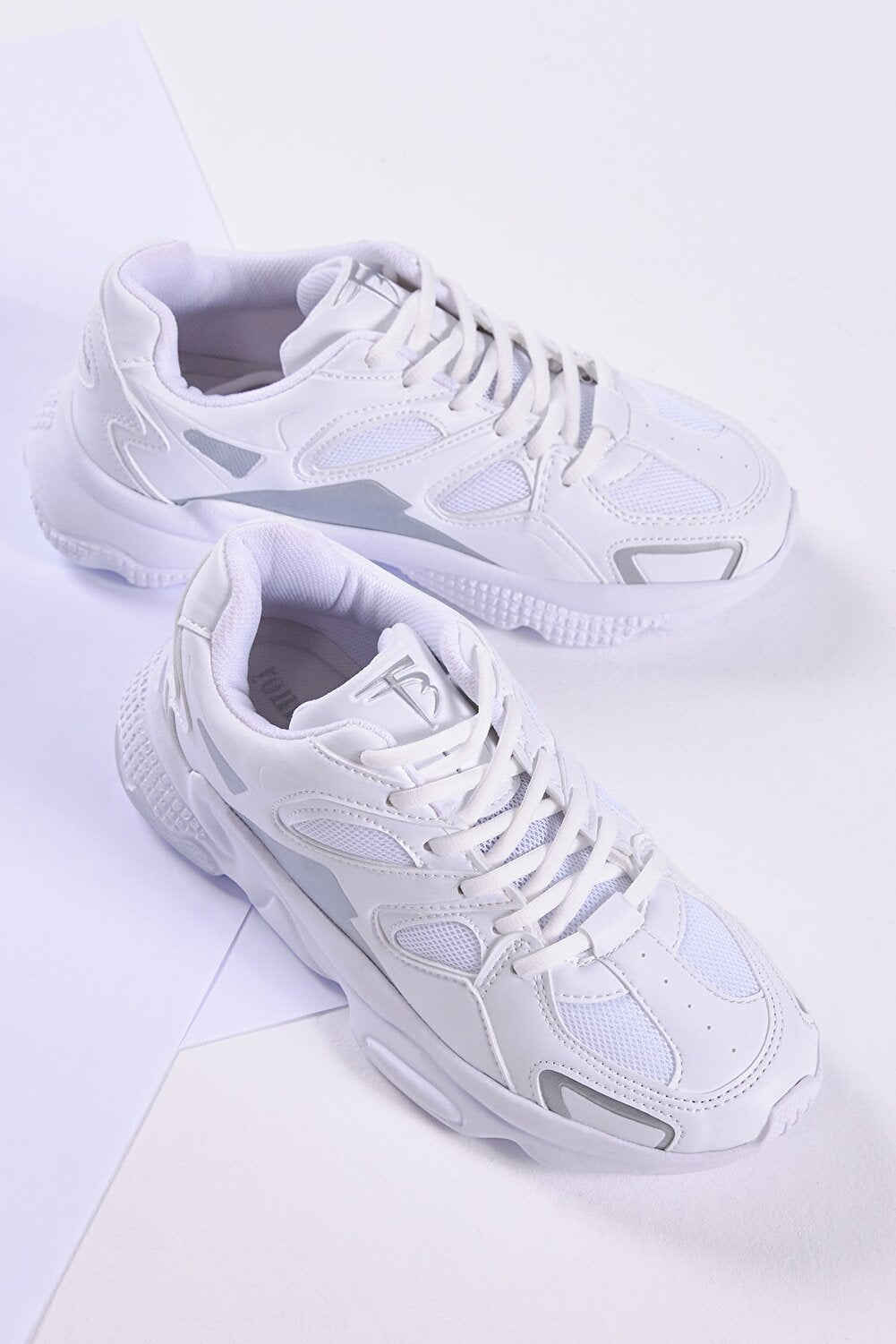 Unisex Leather Block Heel Waterproof Lace Up Trainers