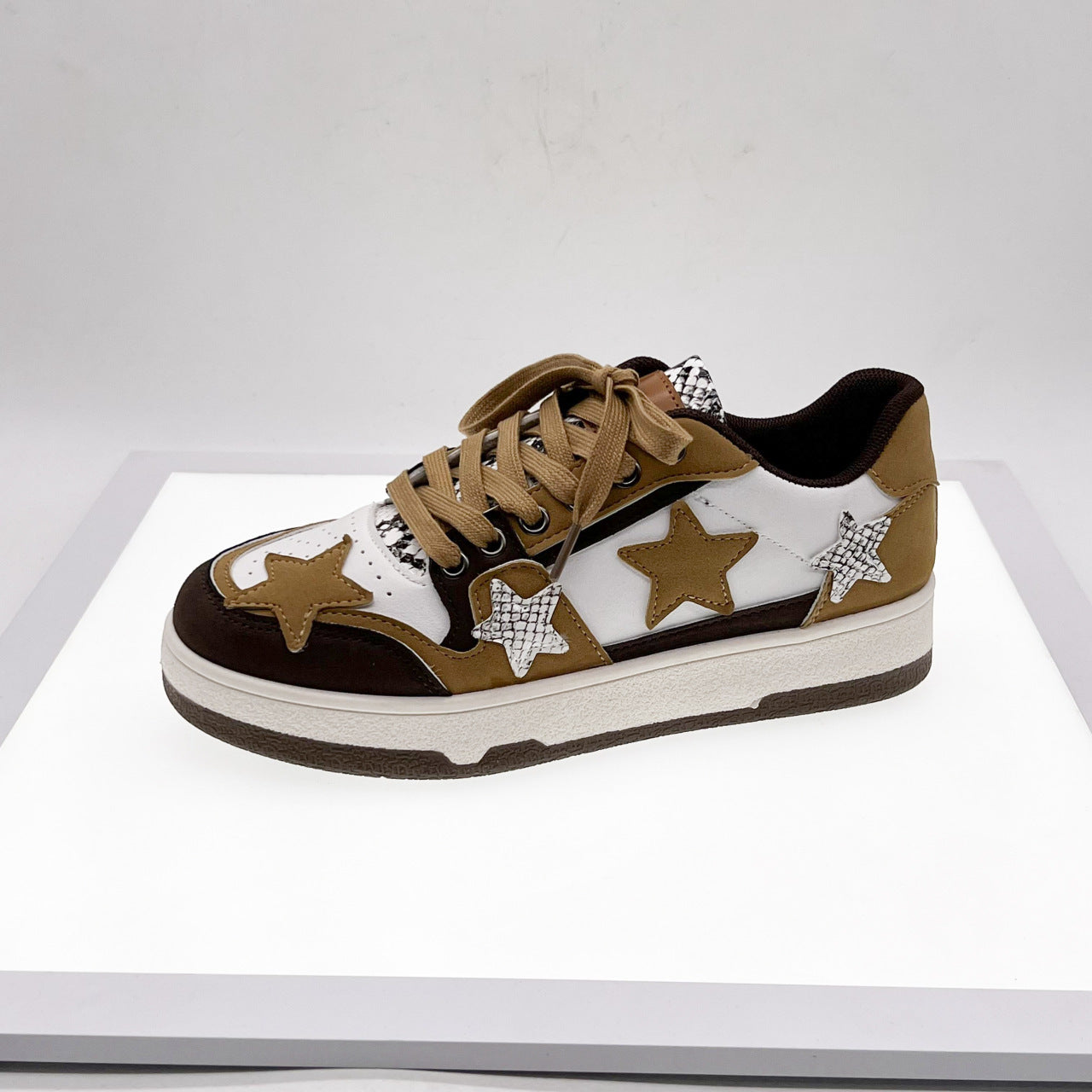 Canvas Low Top Lace Up Round Toe Trainers