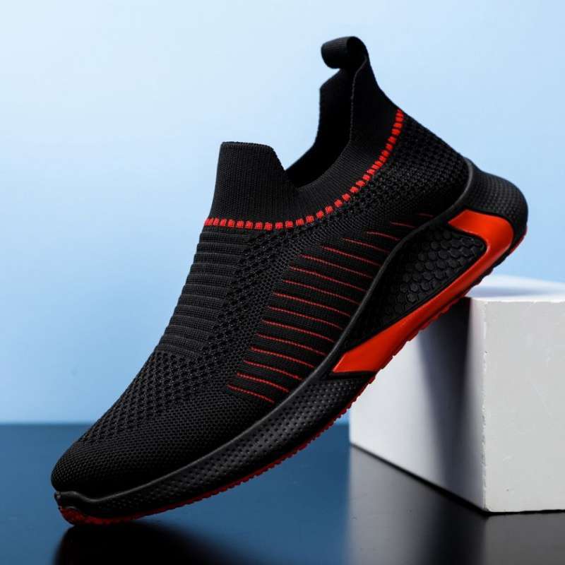 Mens Breathable Mesh Round Toe Trainers