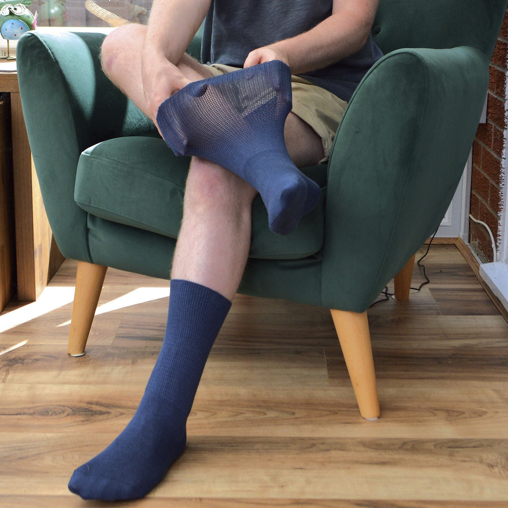 Sock Snob 1 Pack Extra Wide Bamboo Oedema Socks (4 Sizes)