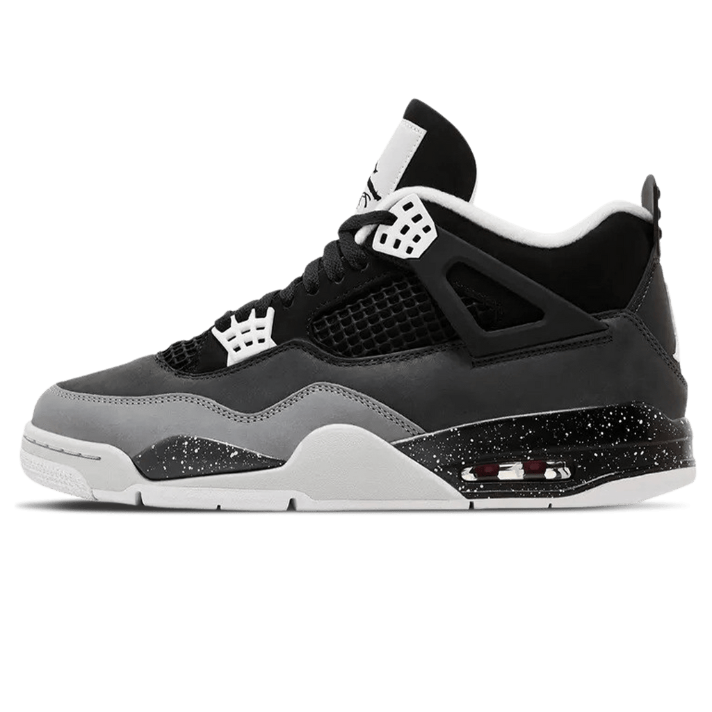 Air Jordan 4 Retro Fear 2024 trainers main side profile