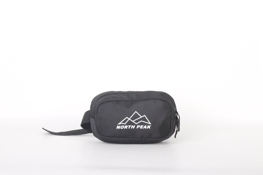 North Peak Ridge waist bag lifestyle view
