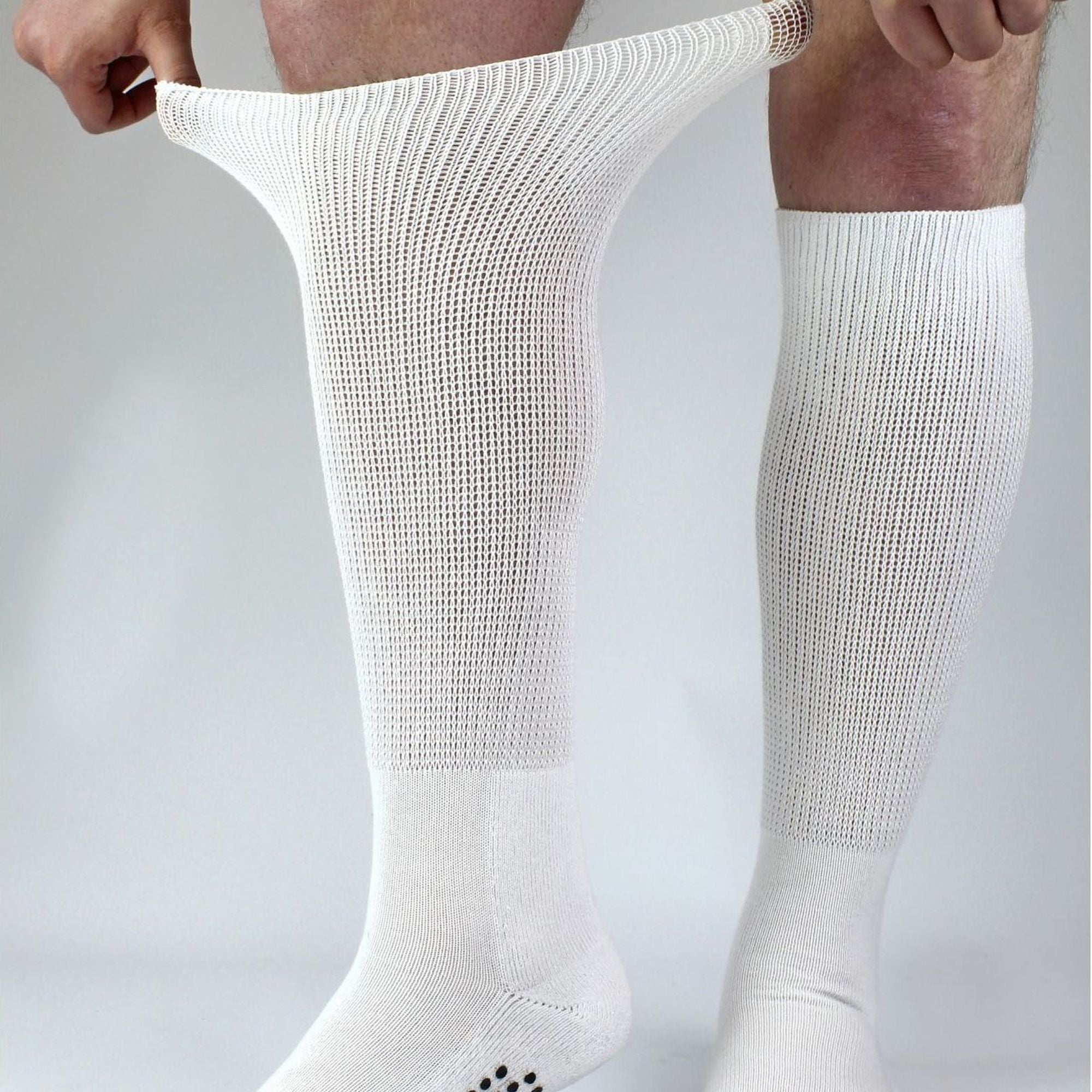 Dr.Socks 4 Pack Long Bamboo Diabetic Socks with Grips for Men and Women