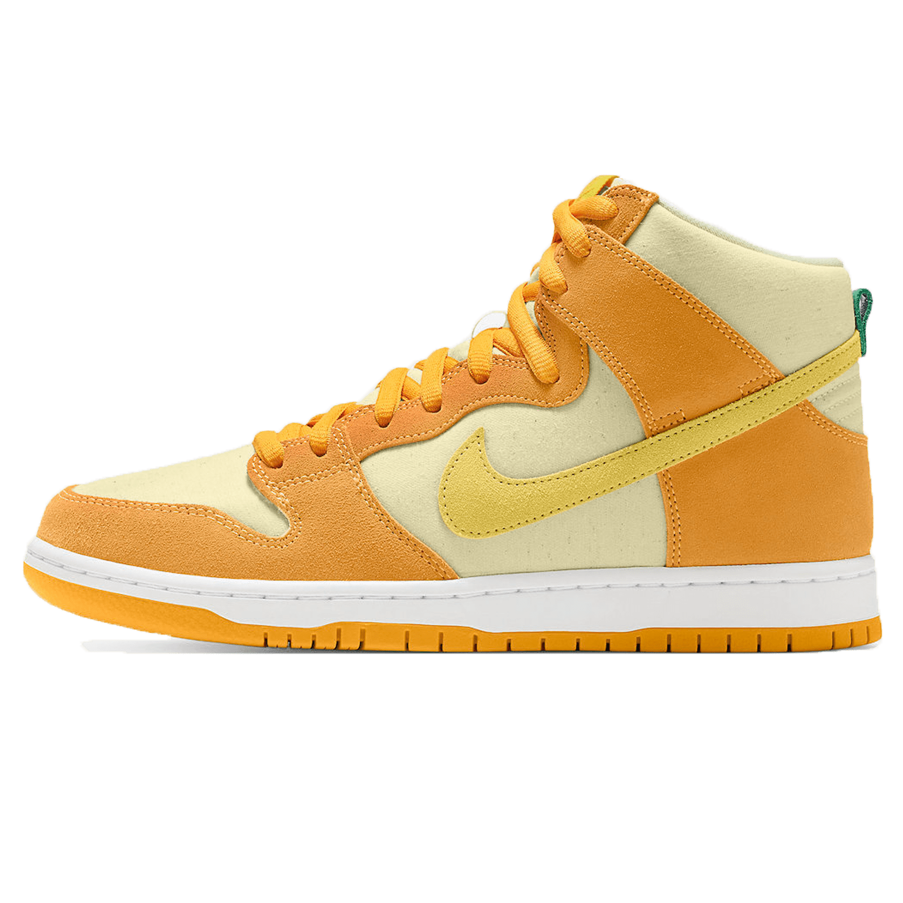 Nike Dunk High Pro SB trainers main side profile