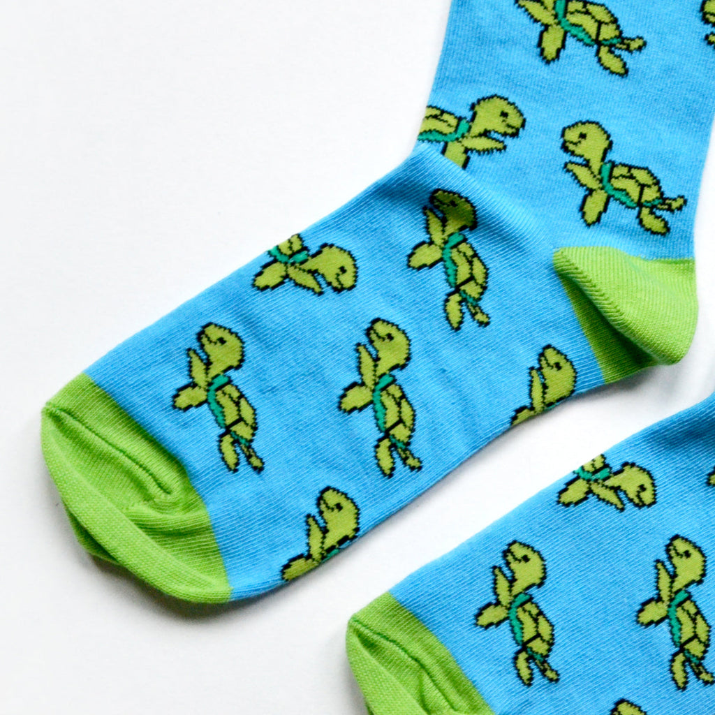 Bare Kind Save the Turtles Bamboo Socks