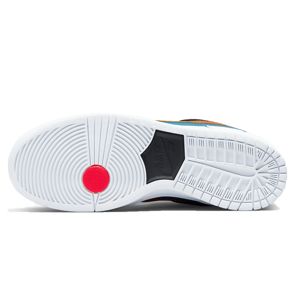 Polaroid x Nike SB Dunk Low trainers heel view