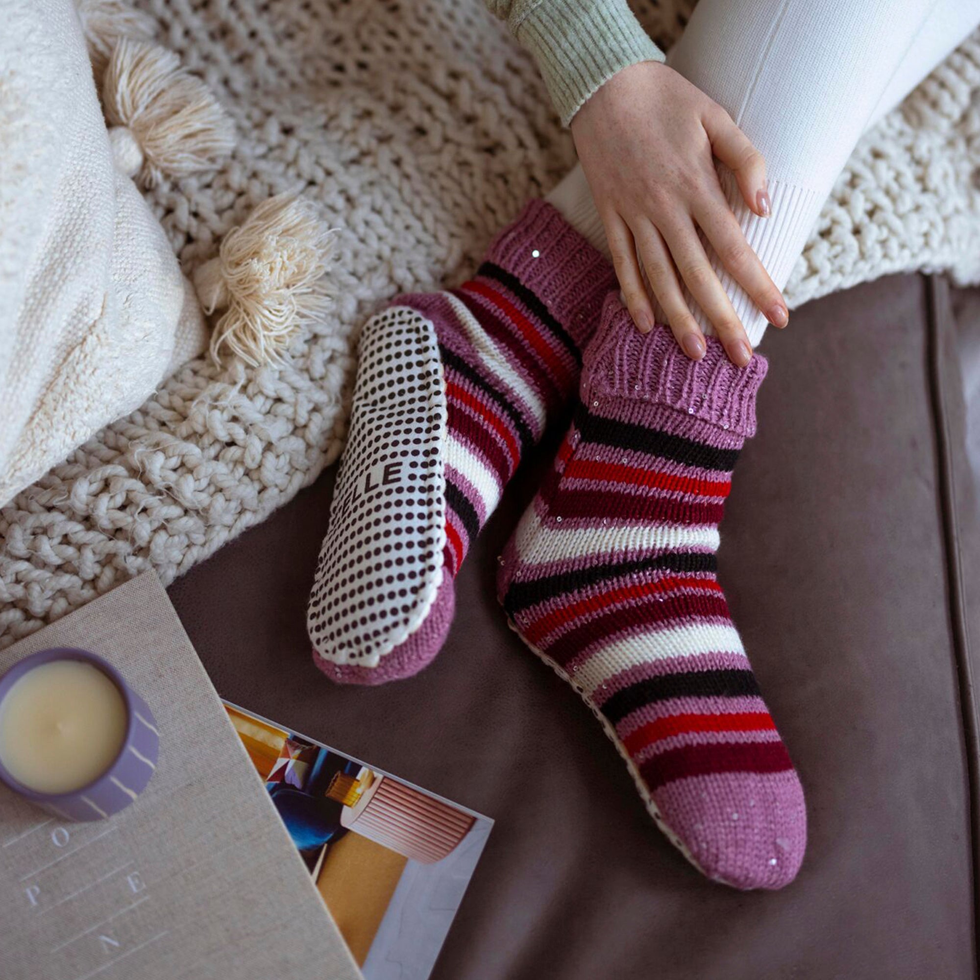 Sock Snob 1 Pair Womens Chunky Fair Isle Moccasin Grip Socks - Warm Winter Slipper Socks