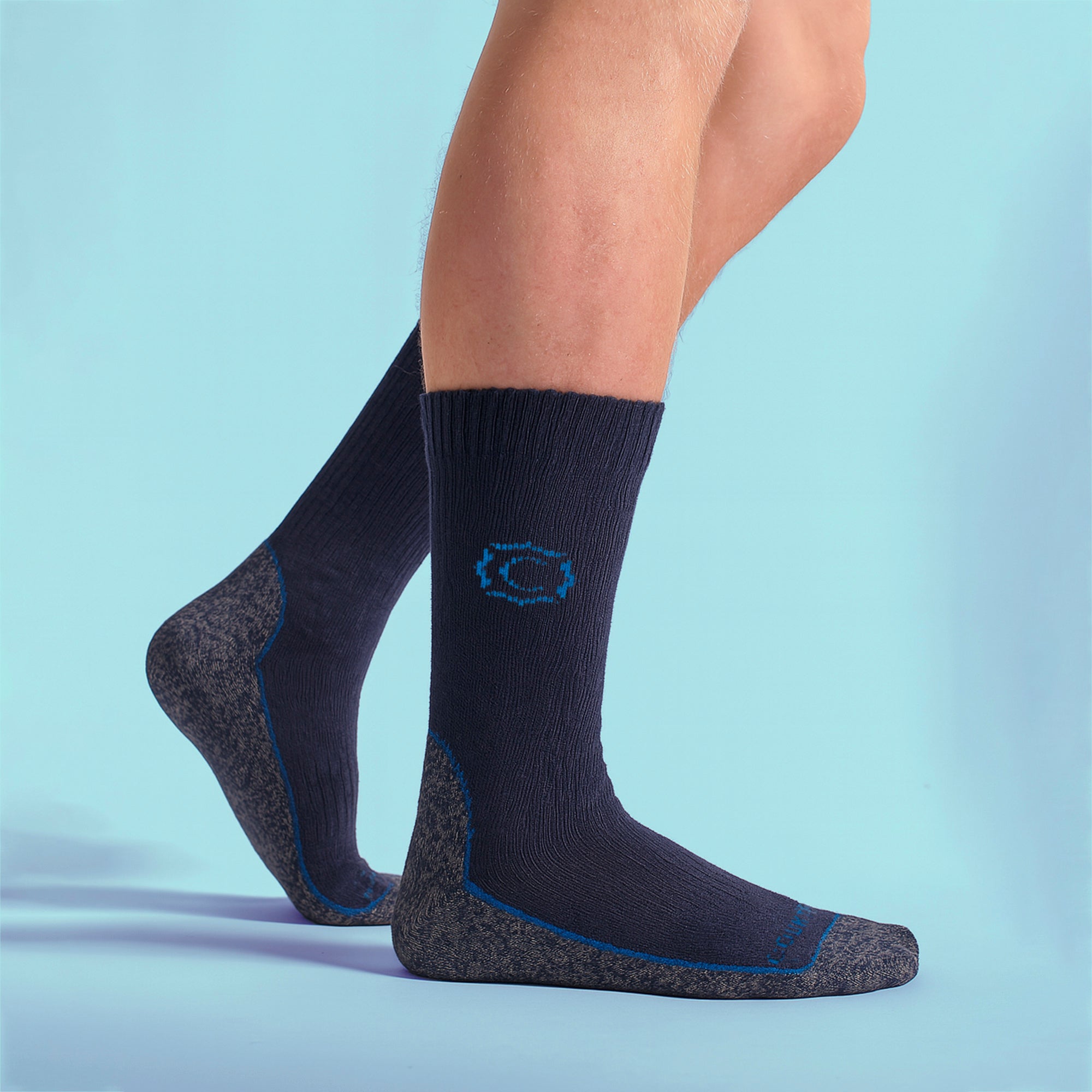 Country Pursuit Mens Wool Blend Cushioned Walker Socks for Hiking and Outdoor Comfort