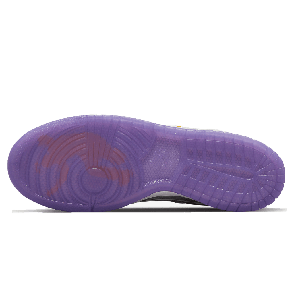 Union LA x Nike Dunk Low Court Purple trainers heel view