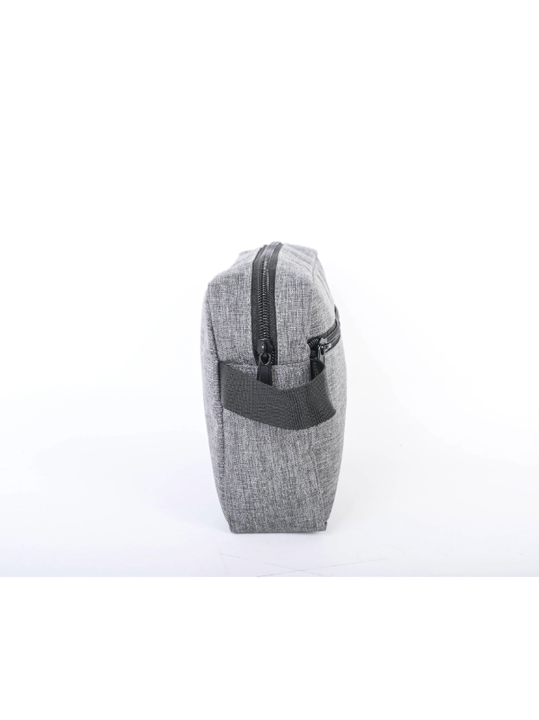 North Peak Quest small wash bag colour detail