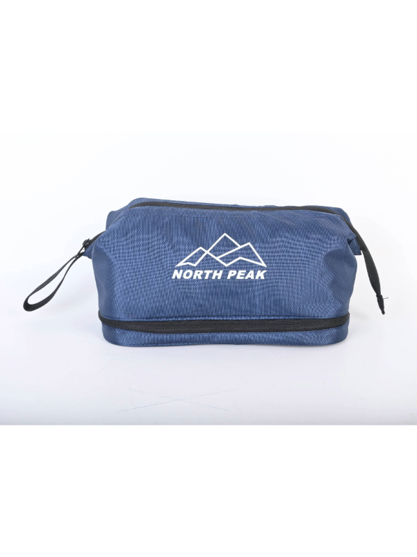 North Peak Hike wash bag close detail