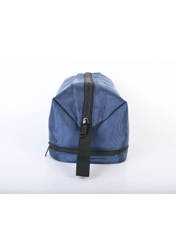 North Peak Hike toiletry bag product detail