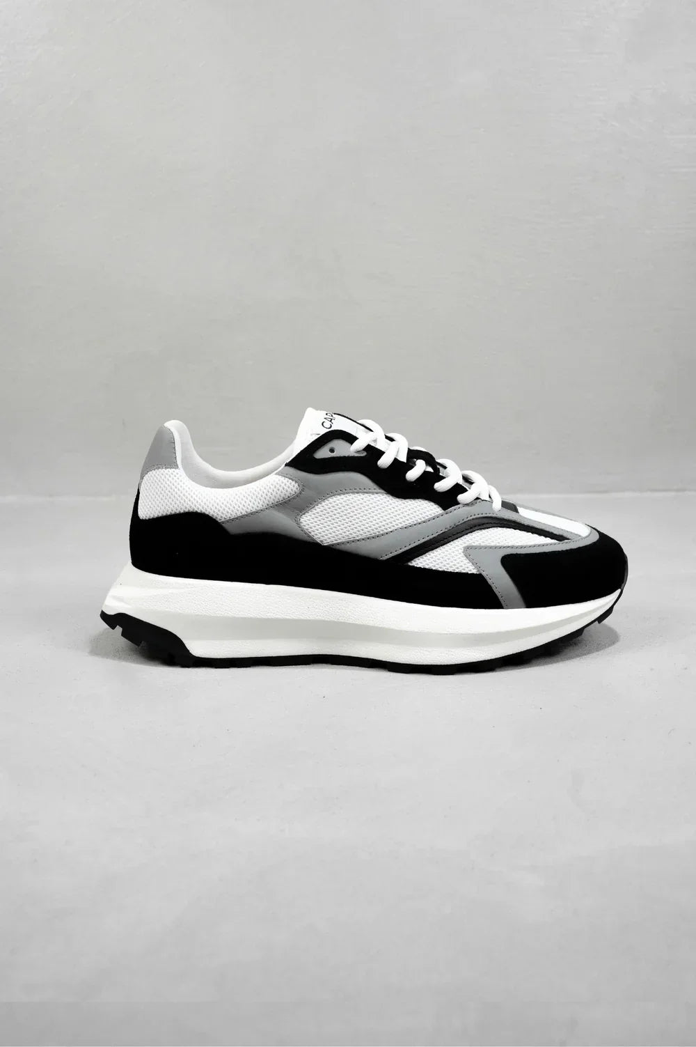 Capo Omni Trainer - Black White Light Grey