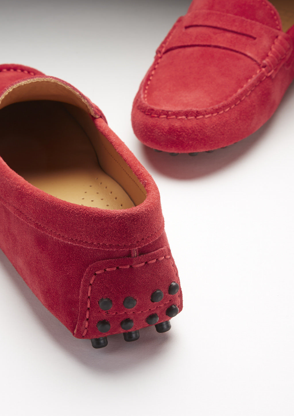 Hugs & Co Womens Penny Driving Loafers Red Suede
