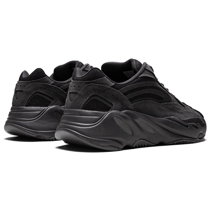 Yeezy Boost 700 V2 Vanta Trainers