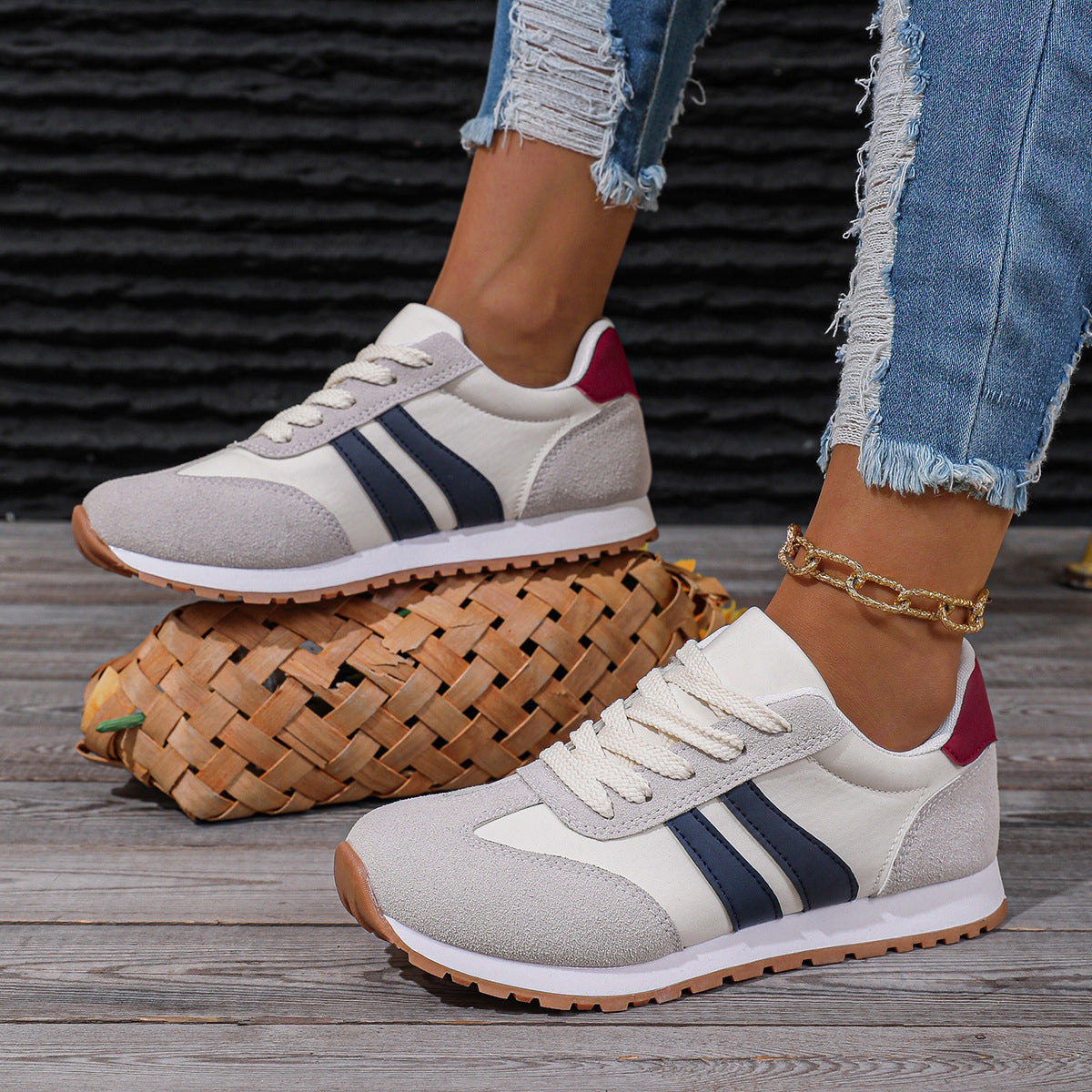 Womens Leather Lace Up Round Toe Running Trainers
