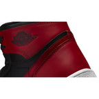 Air Jordan 1 High 85 Bred OG 2025 Trainers