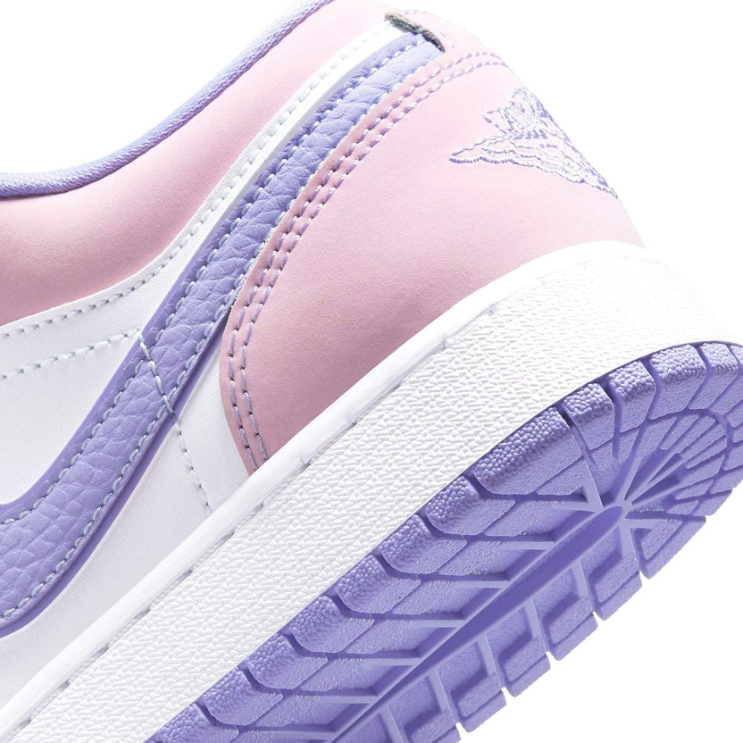 Air Jordan 1 Low SE Arctic Punch Trainers