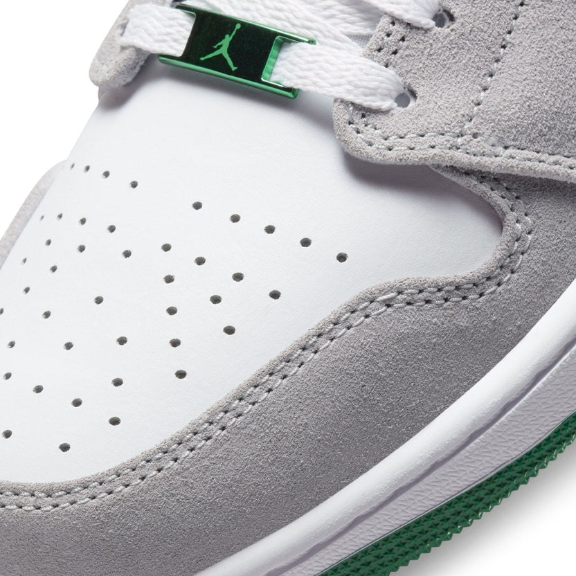 Air Jordan 1 Mid SE Grey Green Trainers