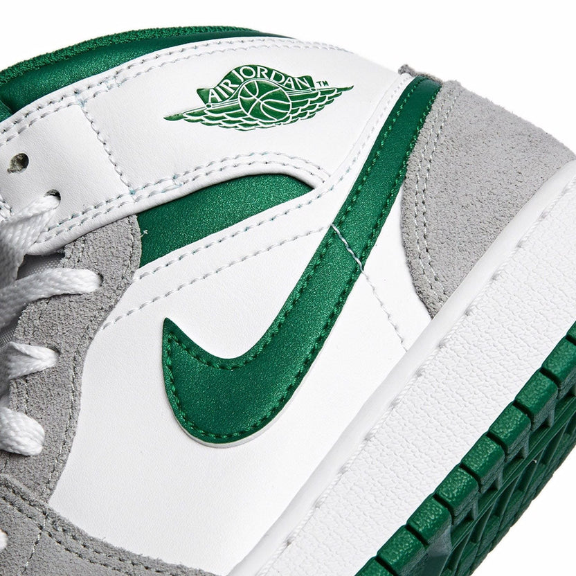 Air Jordan 1 Mid SE Pine Green Smoke Grey GS Trainers