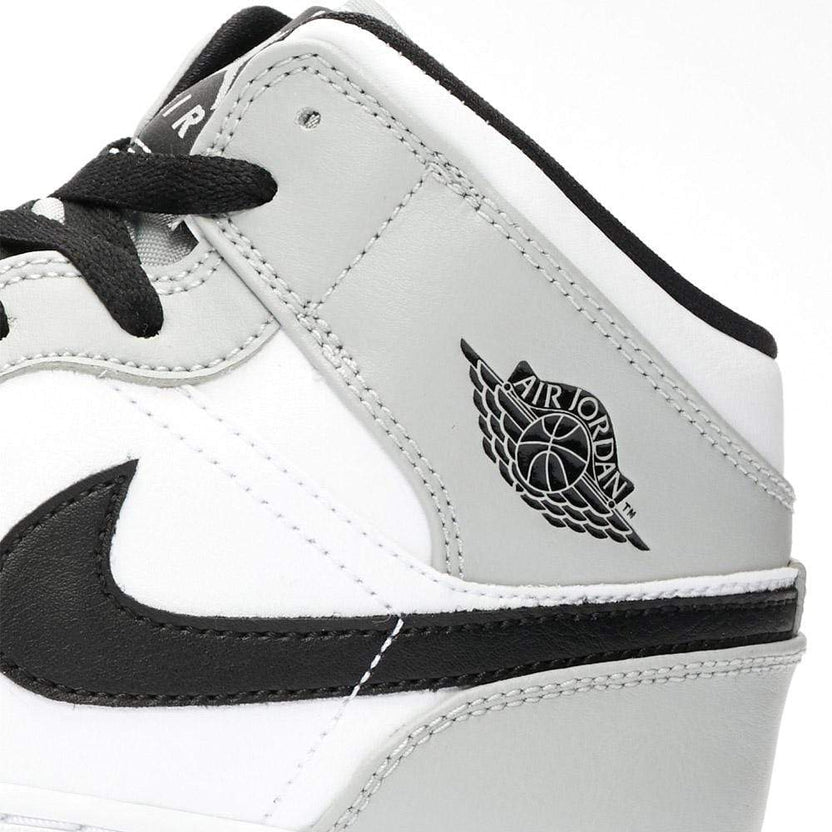 Air Jordan 1 Mid Smoke Grey Trainers