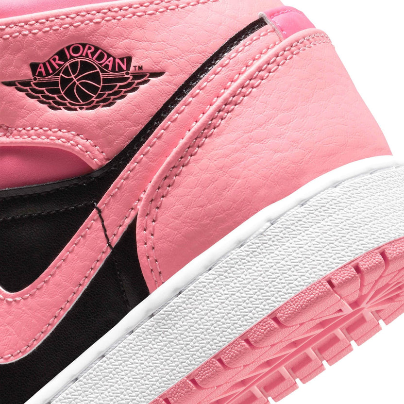 Air Jordan 1 Mid Coral Chalk GS Trainers