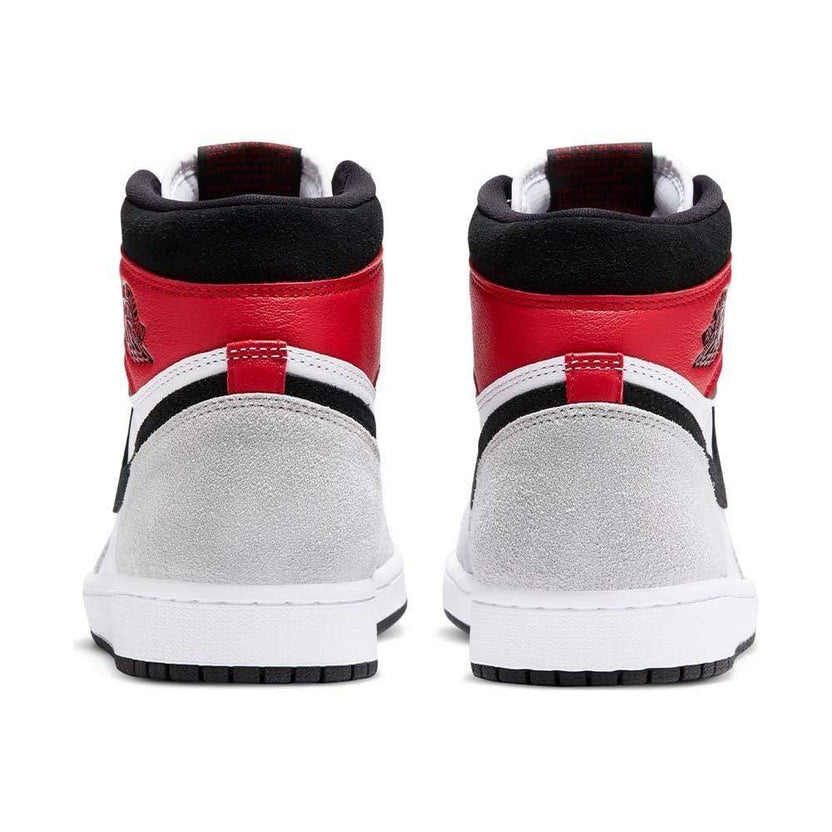 Air Jordan 1 Retro High Light Smoke Grey Trainers