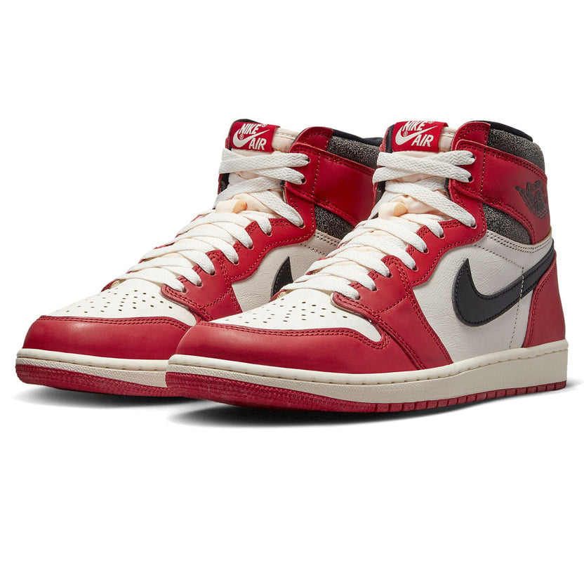 Air Jordan 1 Retro High OG Chicago Lost And Found Trainers