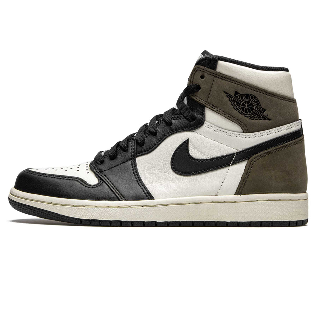 Air Jordan 1 Retro High Dark Mocha Trainers