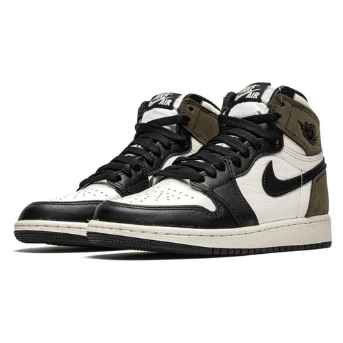 Air Jordan 1 Retro High Dark Mocha Trainers