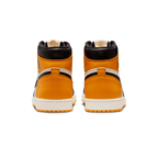 Air Jordan 1 Retro High OG Taxi Trainers