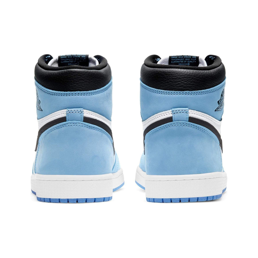 Air Jordan 1 Retro High University Blue Trainers