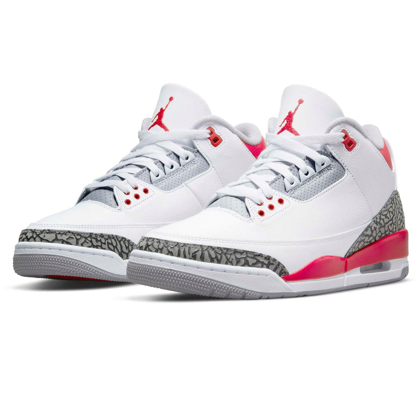 Air Jordan 3 Retro Fire Red 2022 Trainers
