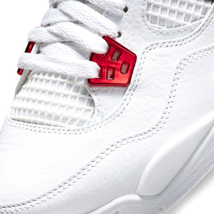 Air Jordan 4 Retro Metallic Red Trainers