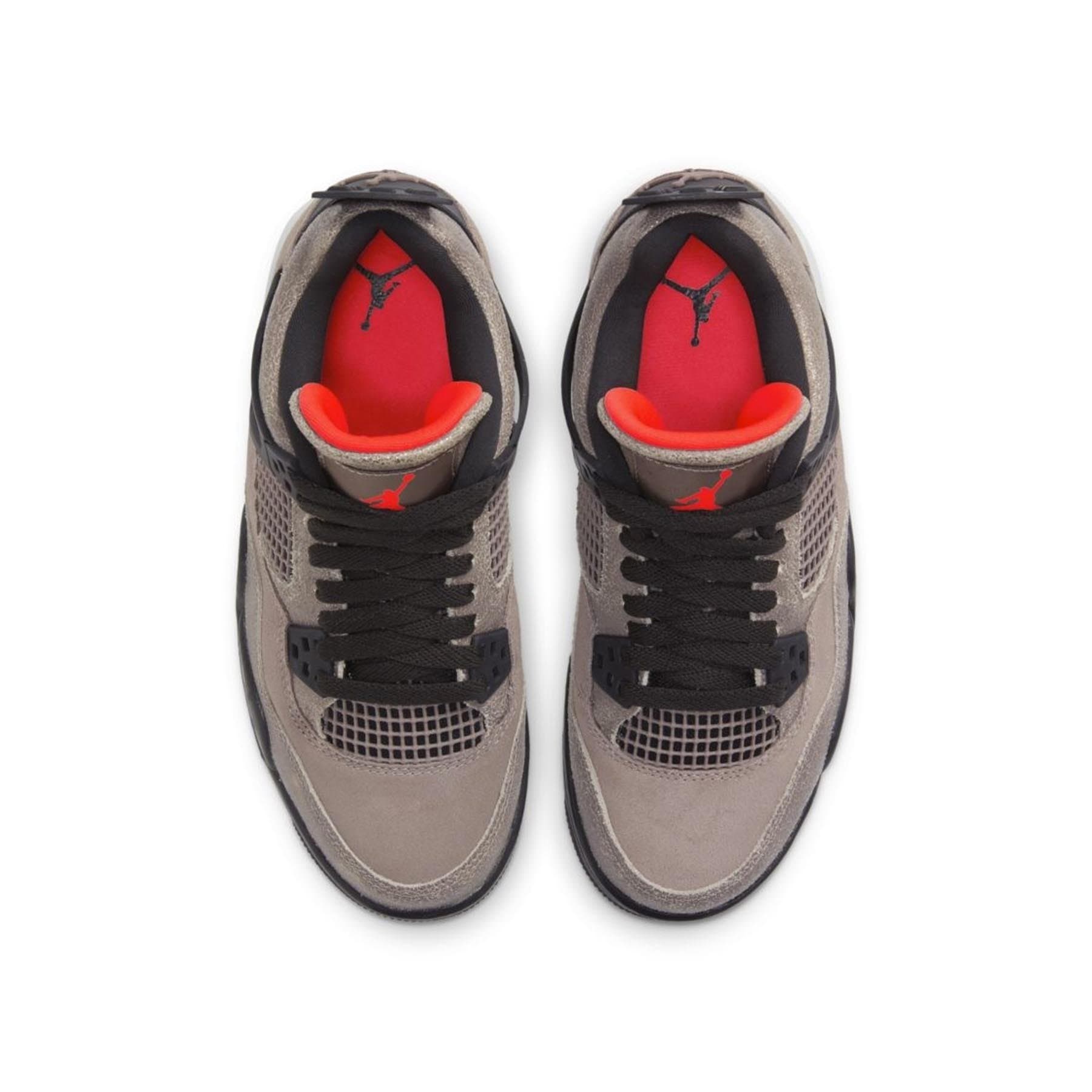 Air Jordan 4 Retro GS Taupe Haze trainers alternate side view