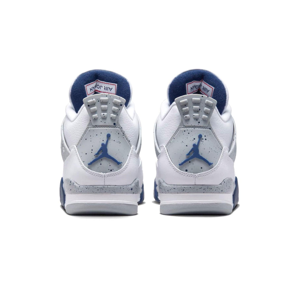 Air Jordan 4 Retro Midnight Navy trainers heel view