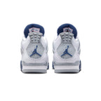 Air Jordan 4 Retro Midnight Navy trainers heel view