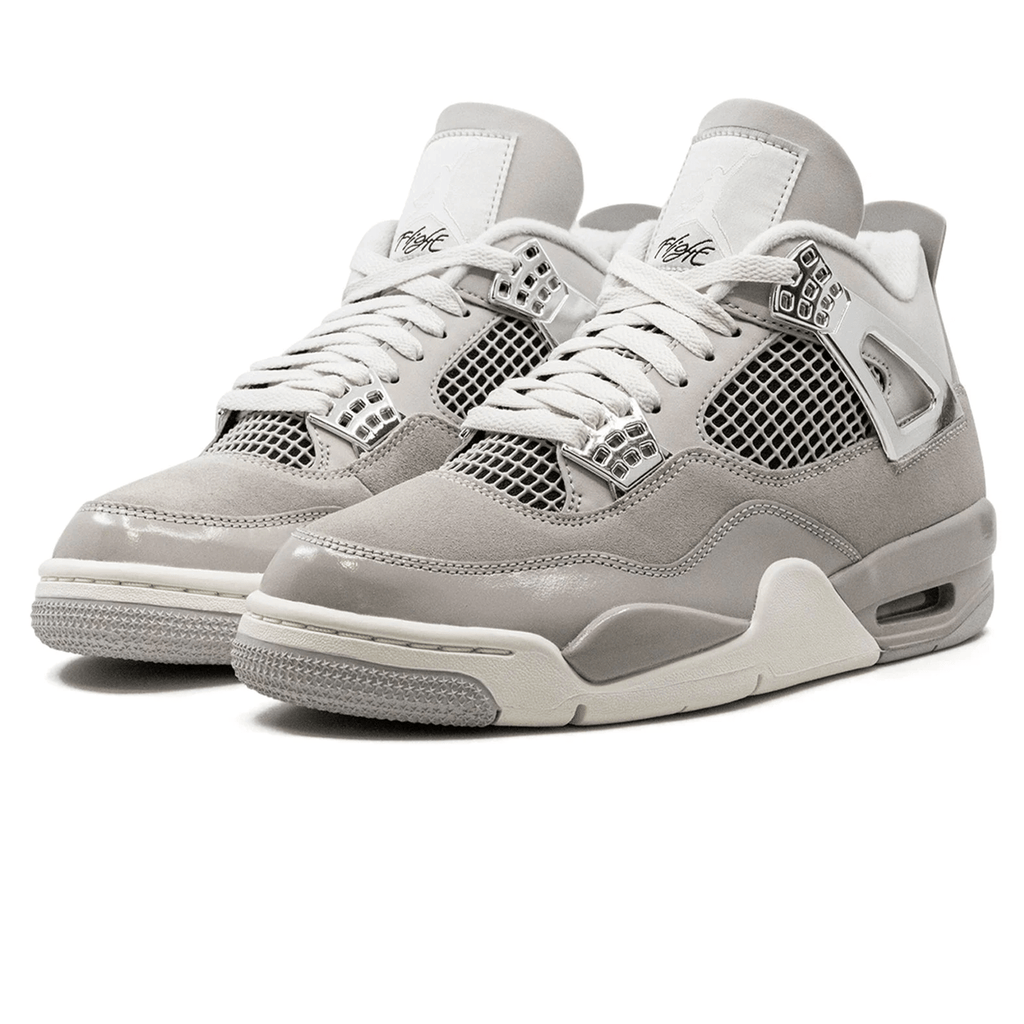 Air Jordan 4 Retro Womens Frozen Moments trainers alternate side view