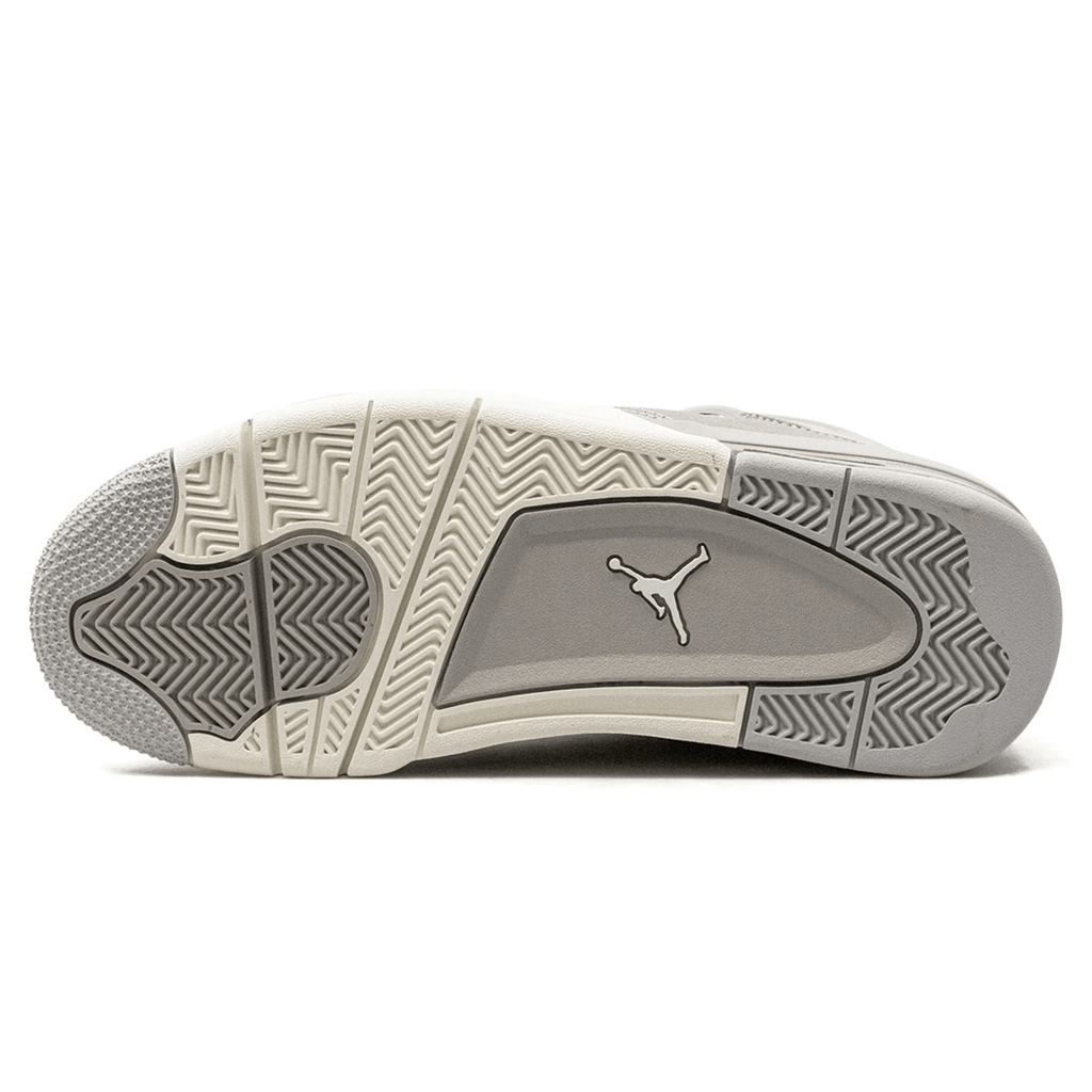 Air Jordan 4 Retro Womens Frozen Moments trainers sole detail