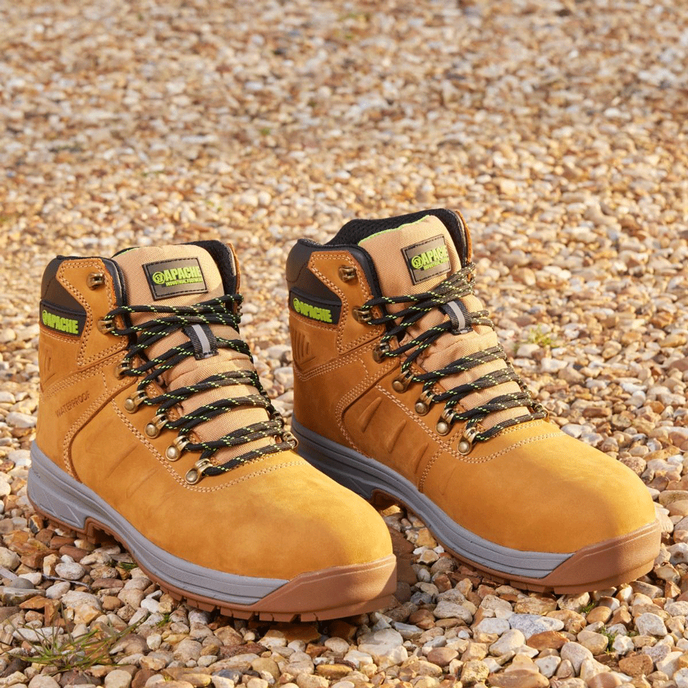 Apache Moose Jaw Leather Waterproof Safety Boots Wheat