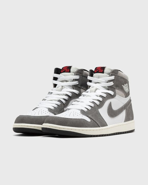 Air Jordan 1 Retro High OG Washed Black Trainers