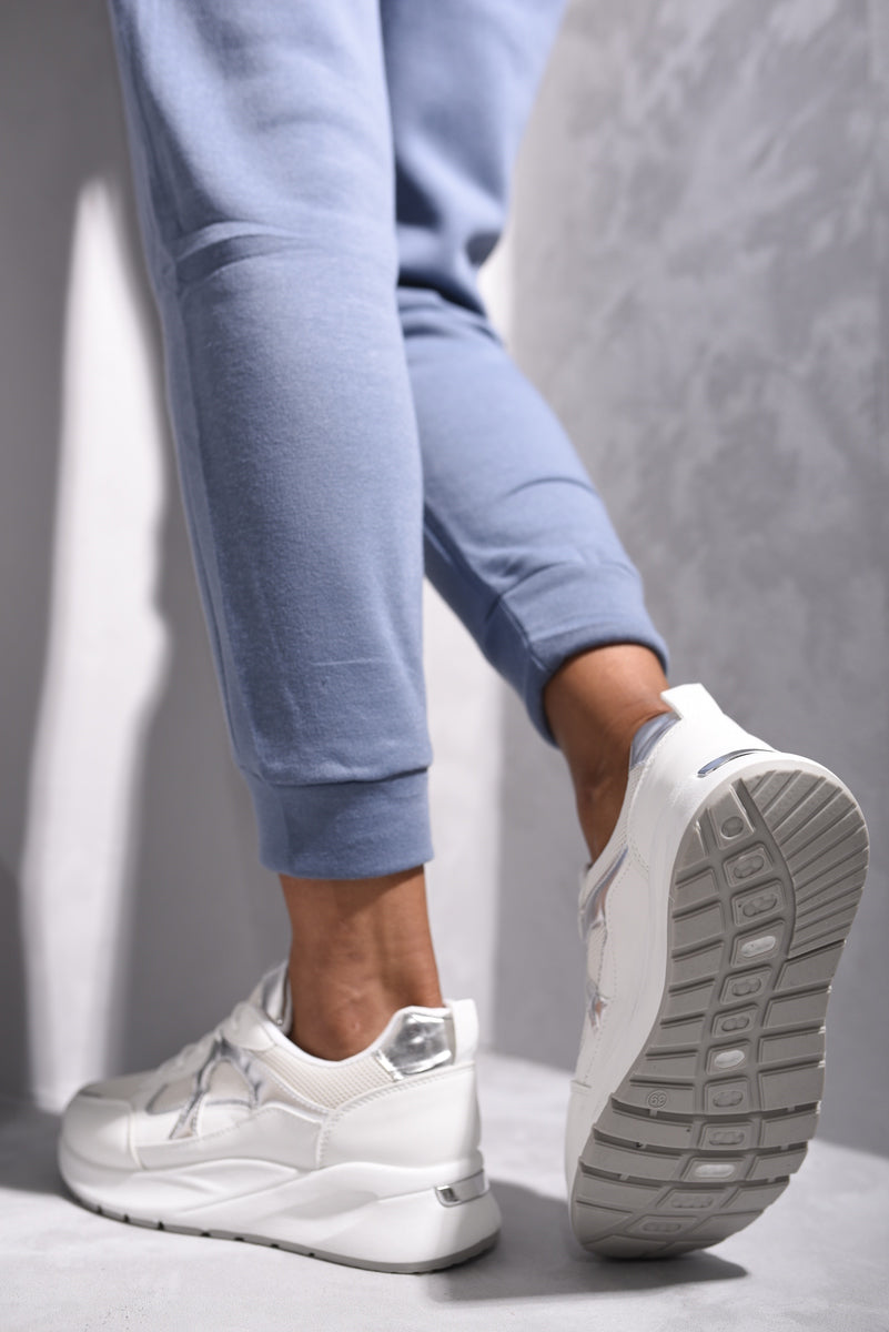 Leather Breathable Lightweight Lace Up Running Trainers