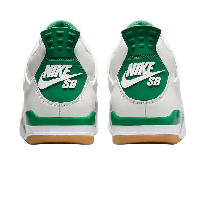 Air Jordan 4 Retro SB Pine Green Trainers